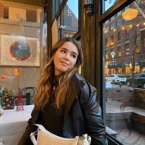 Meet your Posher, Tori